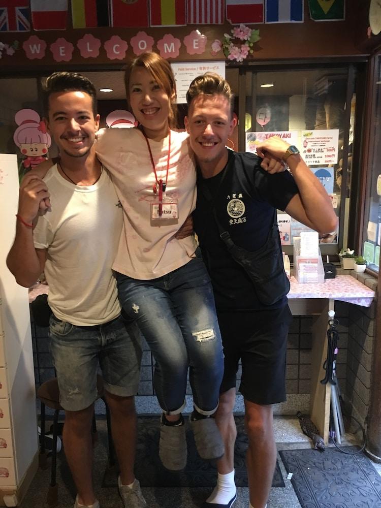 Osaka Guesthouse Sakura Экстерьер фото