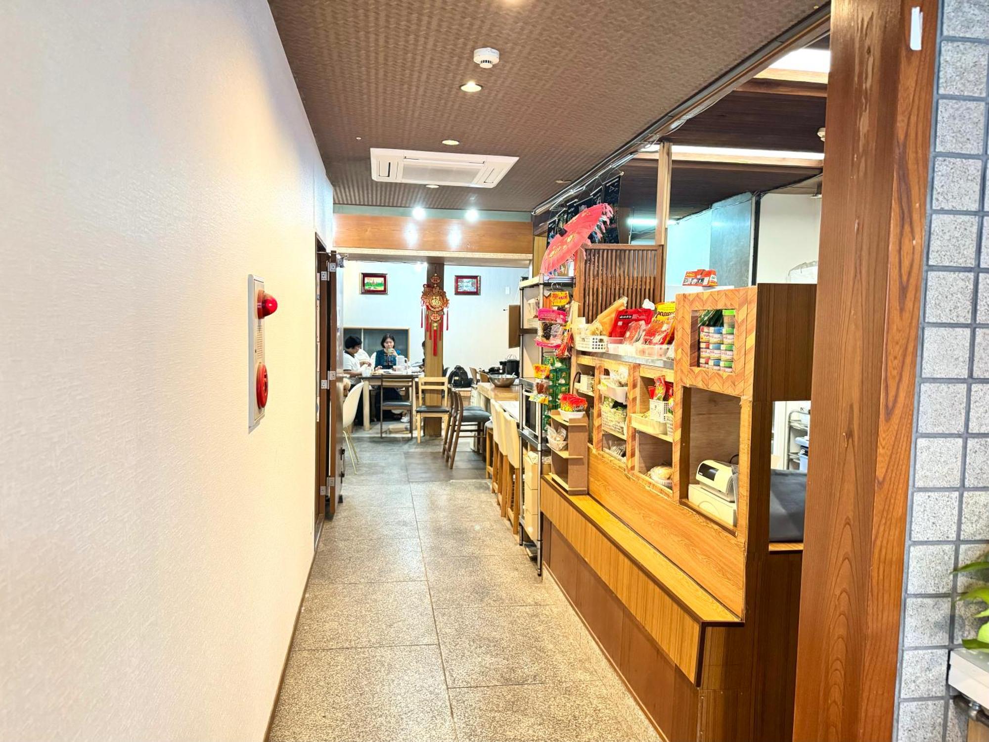 Osaka Guesthouse Sakura Экстерьер фото